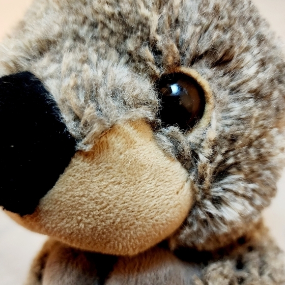 Hug Fun Otter Plush Stuffed Animal 12" Grey Brown Connected Paws Realistic EUC - Picture 8 of 10